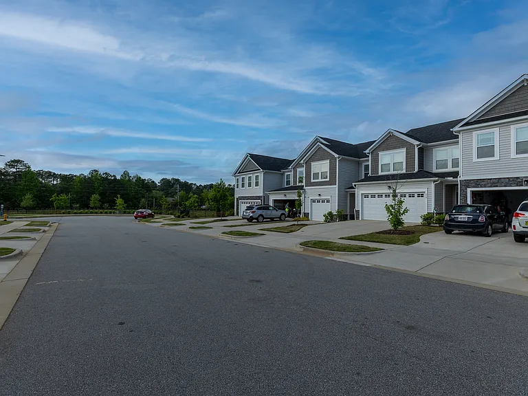 313 Kineton Woods Way — Photo 25