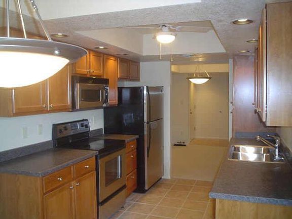 2nd image of 12222 N PARADISE VILLAGE Parkway #319