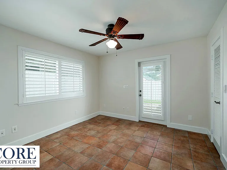 308 Palm Ave — Photo 13