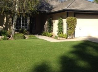6316 N Dewey Ave, Fresno, CA