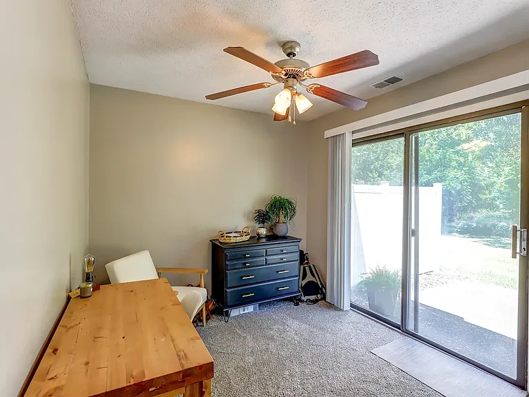 Aspen Meadows — Photo 20