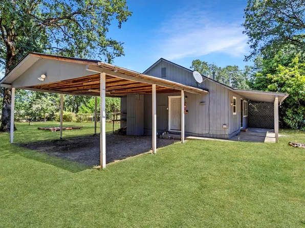 215 Major Dr, Glendale, OR 97442
