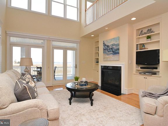 3rd image of 29259 Park View Dr #2