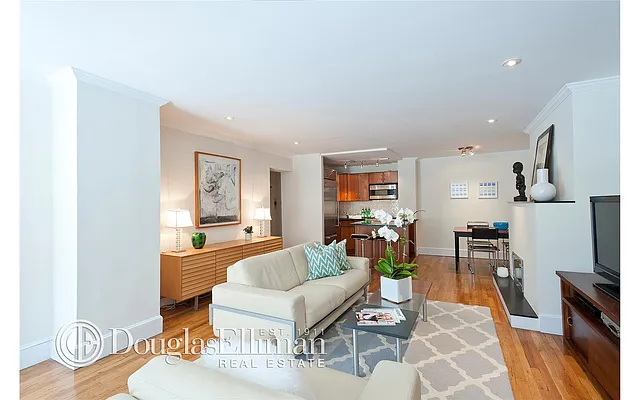 Sold by Douglas Elliman | media 18