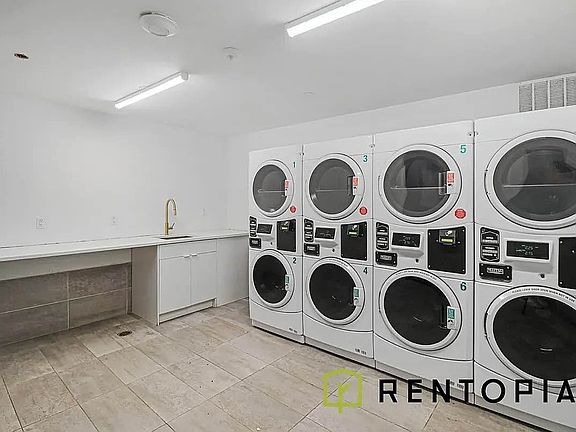 3rd image of 411 Meeker Ave #401F