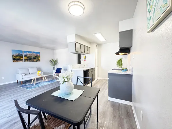 11211 S Post Oak Apartments