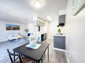 11211 S Post Oak Apartments