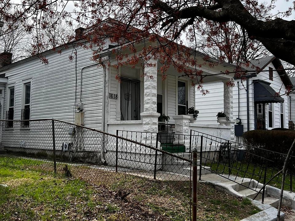 2nd image of 1618 Gallagher St