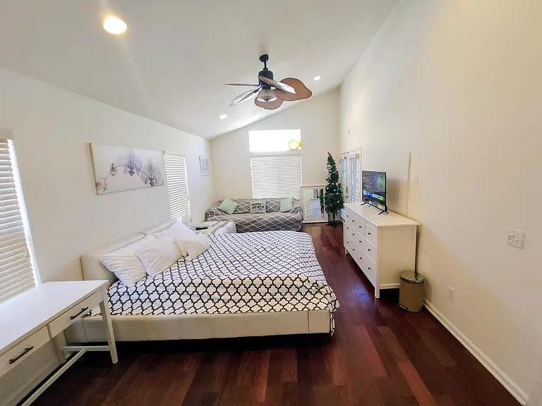 2421 Ruhland Ave — Photo 27