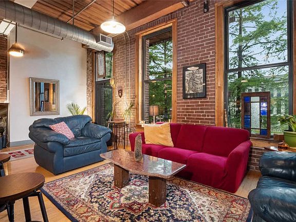 2nd image of 1312 Washington Ave APT 2B
