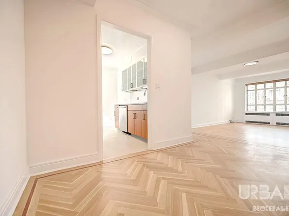 10 West 74th Street image 2 of 18