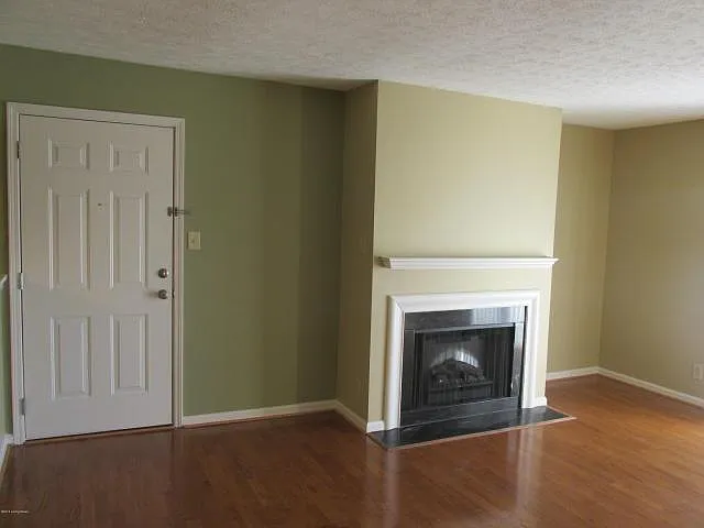 1517 La Fontenay Ct #1517 — Photo 1