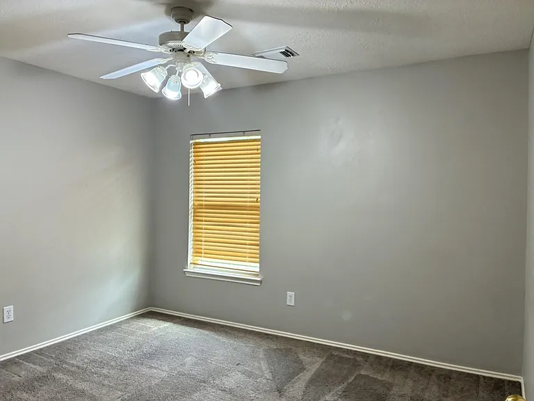 12402 Ravens Chase Ln — Photo 18