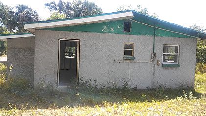3rd image of 531 NE 15th Ave