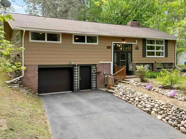 8636 Donnywood Cir, Britt, MN 55710