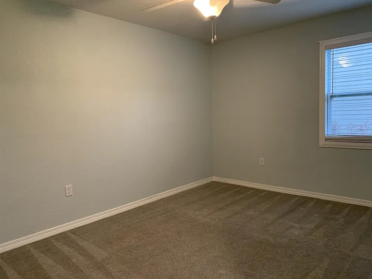 723 S Berthe Ave #6 — Photo 4