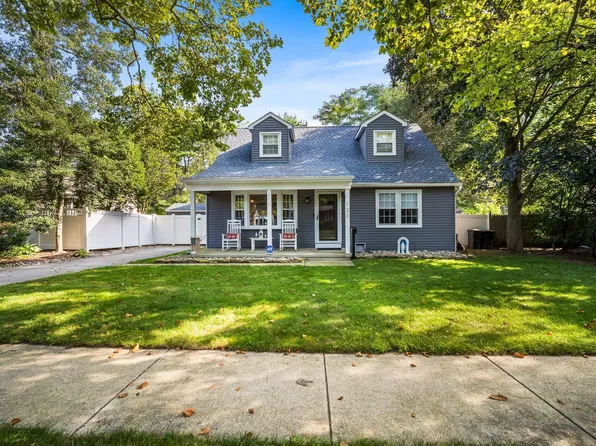 120 W Devonshire Ave, Linwood, NJ 08221
