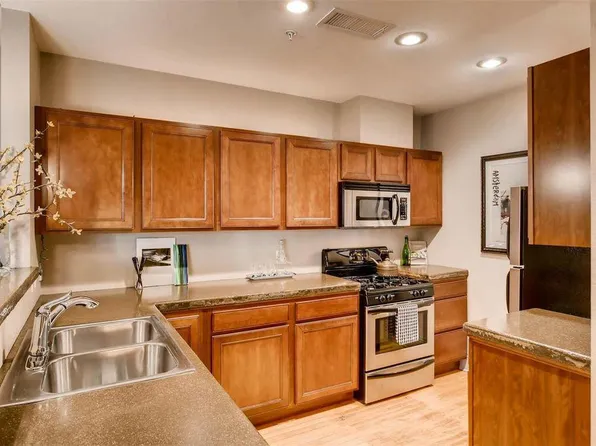 3211 Zuni St APT 13, Denver, CO 80211
