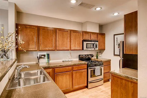 3211 Zuni St #13 Photo 1