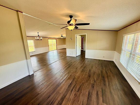 4th image of 2948 Ellejoy Rd