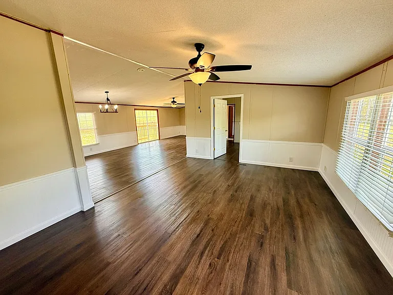 2948 Ellejoy Rd — Photo 4