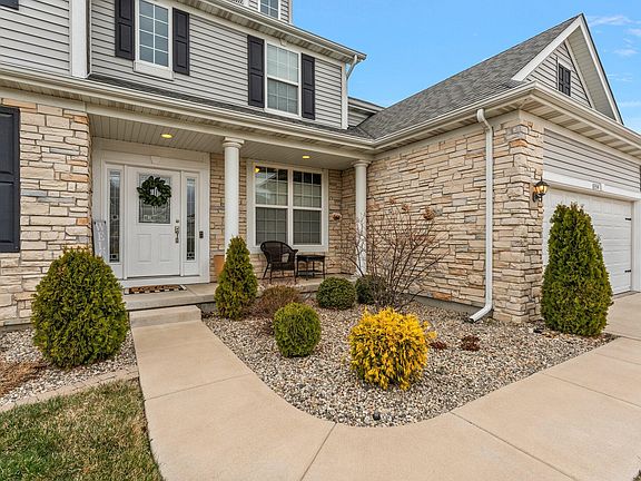 3rd image of 8354 Willow Haven Dr
