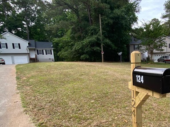 124 Country Cottage Cir