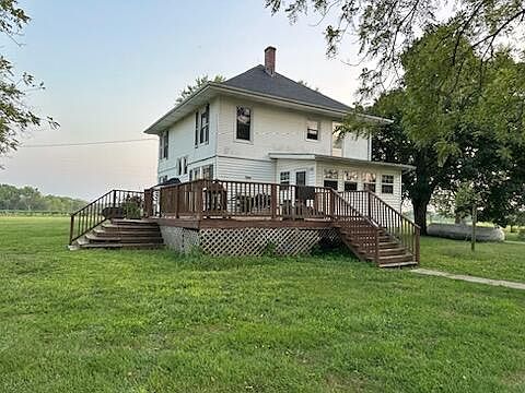3rd image of 31585 E Highway O