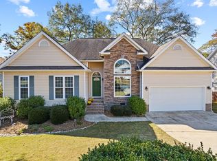 100 Groveton Ct, Simpsonville, SC 29681
