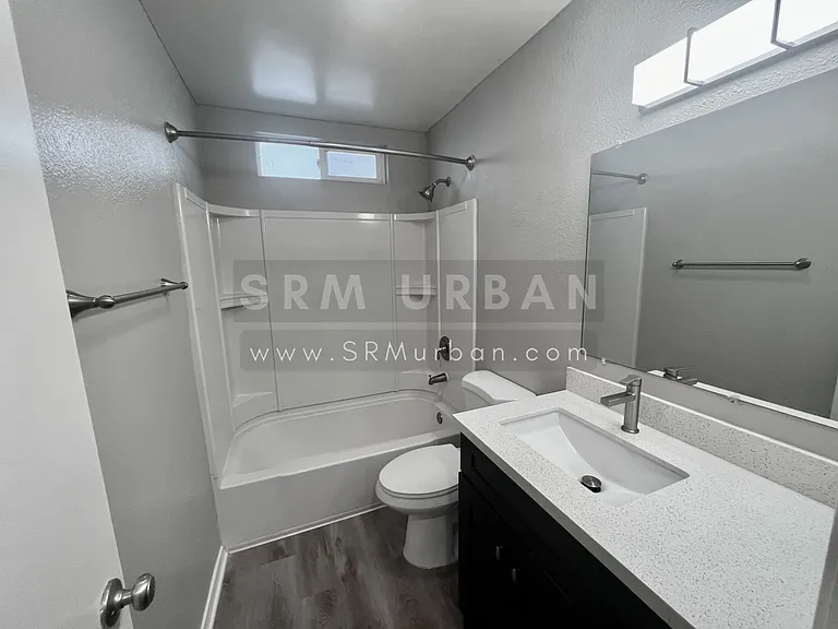 4560 Campus Ave #3 — Photo 18