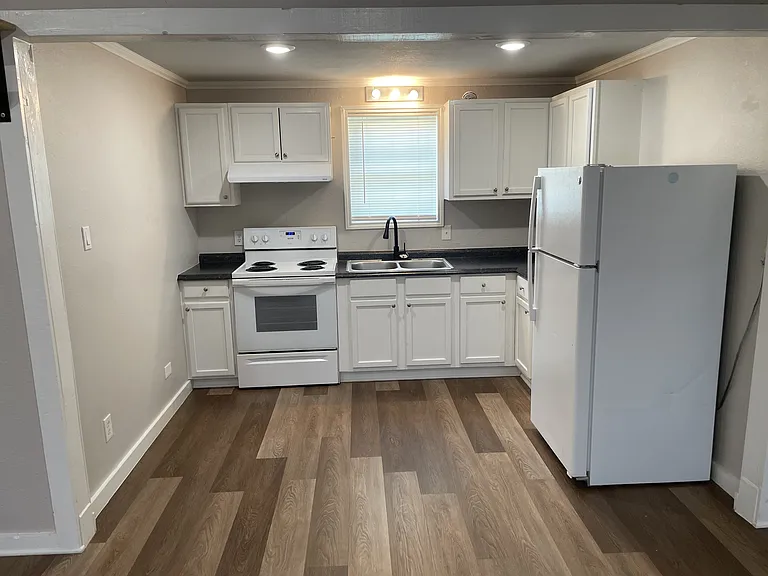 15675 S Highway 36 N — Photo 4