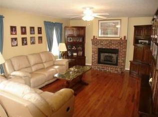 103 Beaver Dam Rd, Mills River, NC 28759
