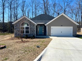 7288 Pine Chase Dr, Midland, GA 31820