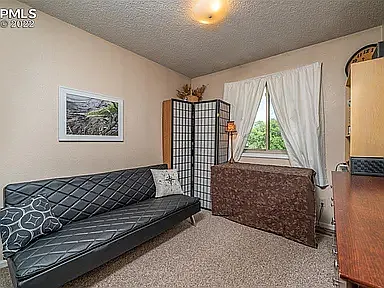 1027 Dublin Blvd — Photo 4
