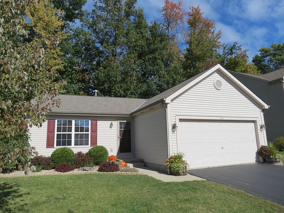 1st image of 466 Northwoods Dr