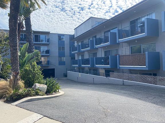 3rd image of 325 Palos Verdes Blvd #5C