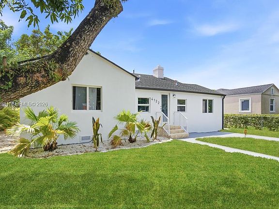 4th image of 4122 NW 11th Pl
