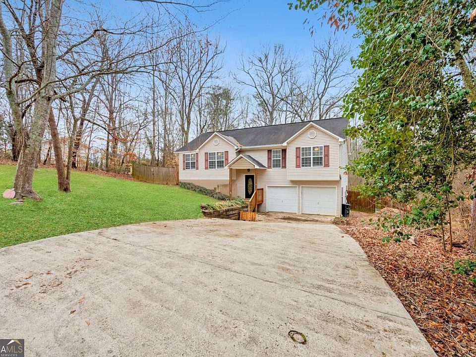 1st image of 3922 Fraser Cir
