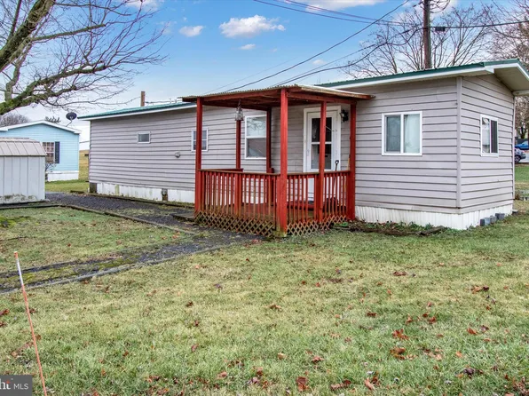6093 Old Route 22 #B, Bernville, PA 19506
