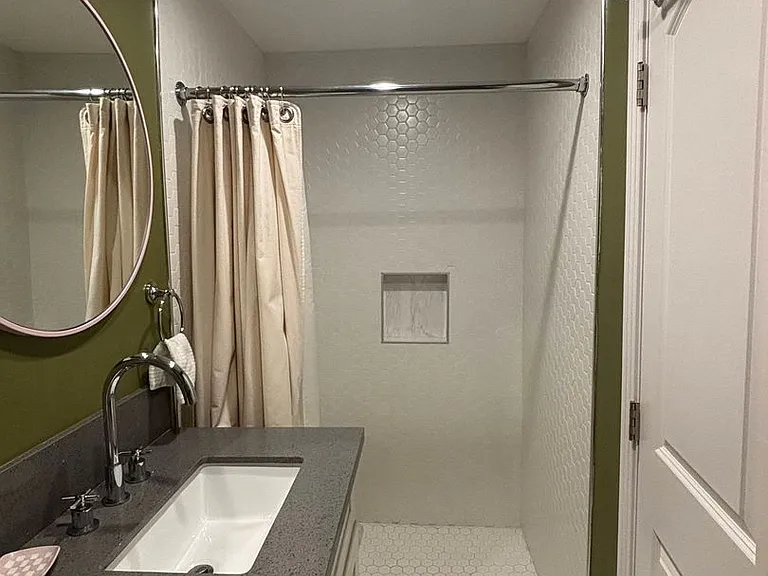 261 S Avenue 52 — Photo 14