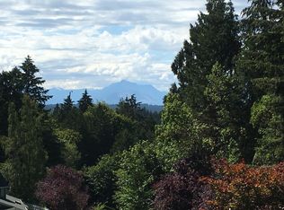 131 NW Solnae Pl, Bremerton, WA 98311
