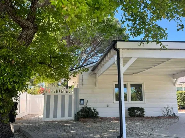11303 Louise Ave, Granada Hills, CA 91344
