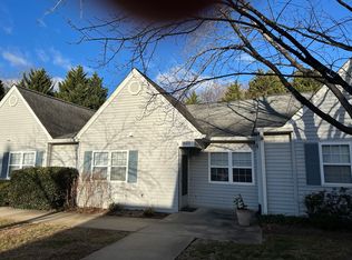 1422 Lilac Ct, Charlottesville, VA 22901