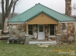 932 Reese Rd, Chadwick, MO 65629