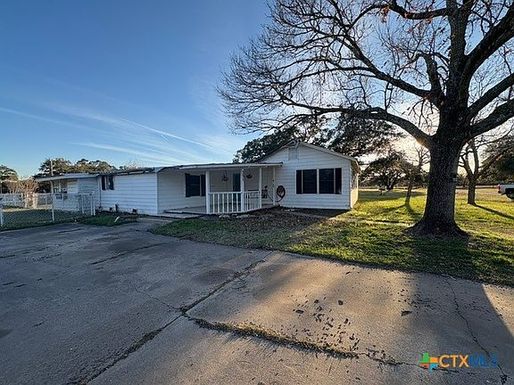 2nd image of 351 Stone Oak Dr