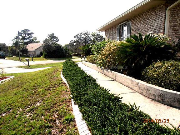4th image of 1021 Lyric Dr