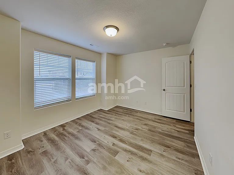 6441 Stonefly Dr — Photo 14