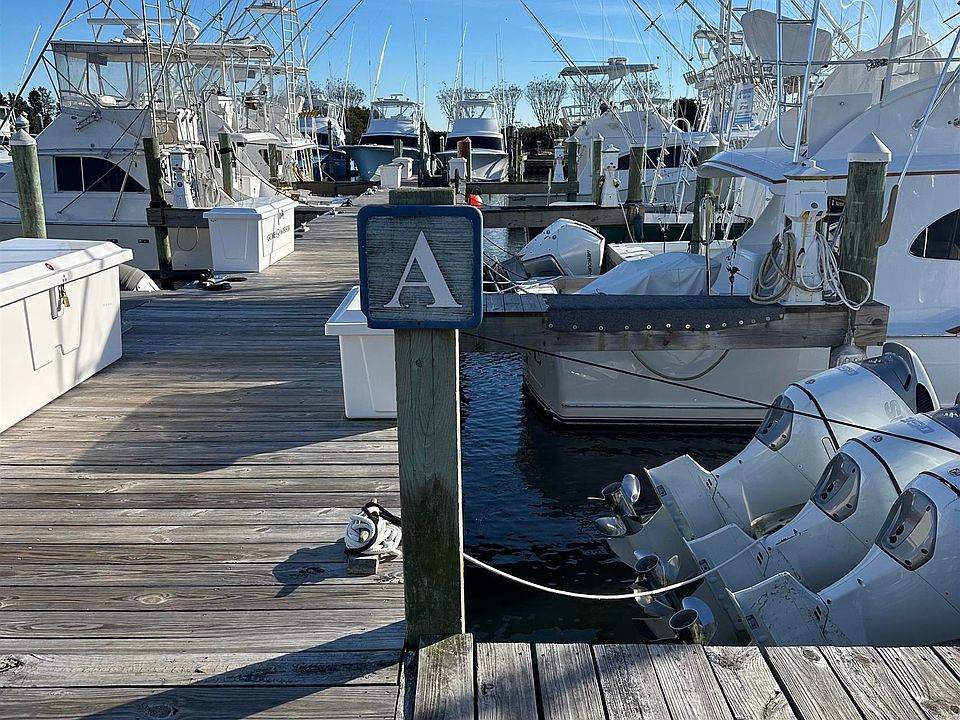 1st image of 0 Yacht Club Ct Lot 73