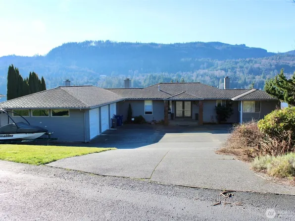 18064 Mariposa Lane, Mount Vernon, WA 98274