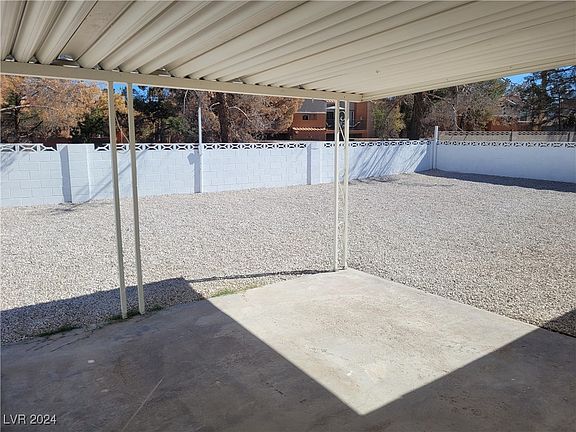 4th image of 602 Mosswood Dr